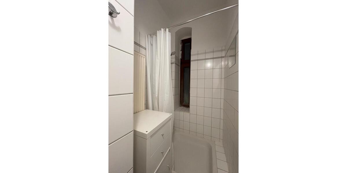 Etagenwohnung Berlin Tempelhof-Schöneberg - 1 Zimmer, 45 m&sup2;, 1.000&euro; | Angebot:25307627
