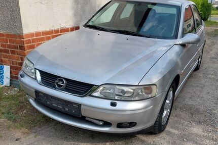 Opel Vectra 160.000 km 1.799 &euro; Rangsdorf 15834