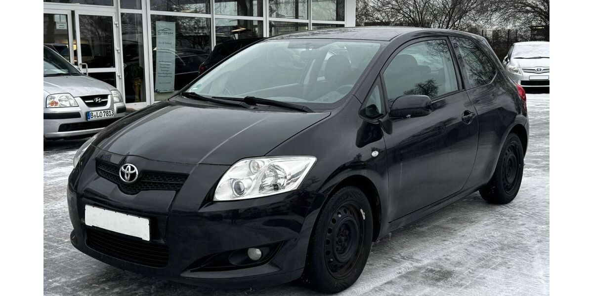 Toyota Auris 260.210 km 1.990 &euro; Falkensee 14612