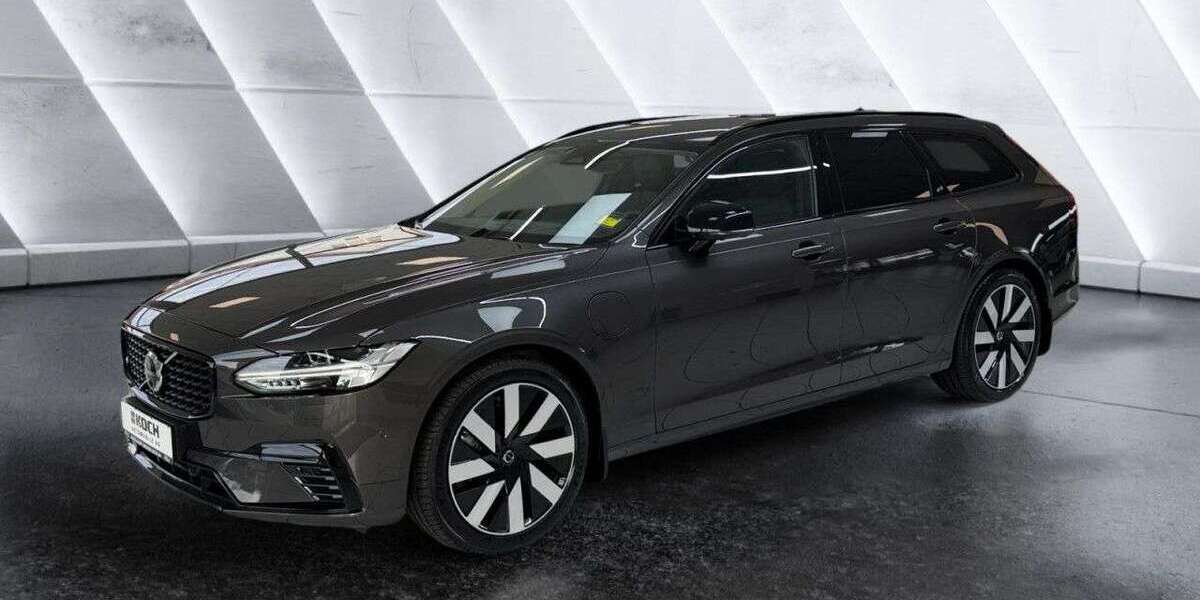Volvo V90 24.690 km 43.980 € Berlin 10553