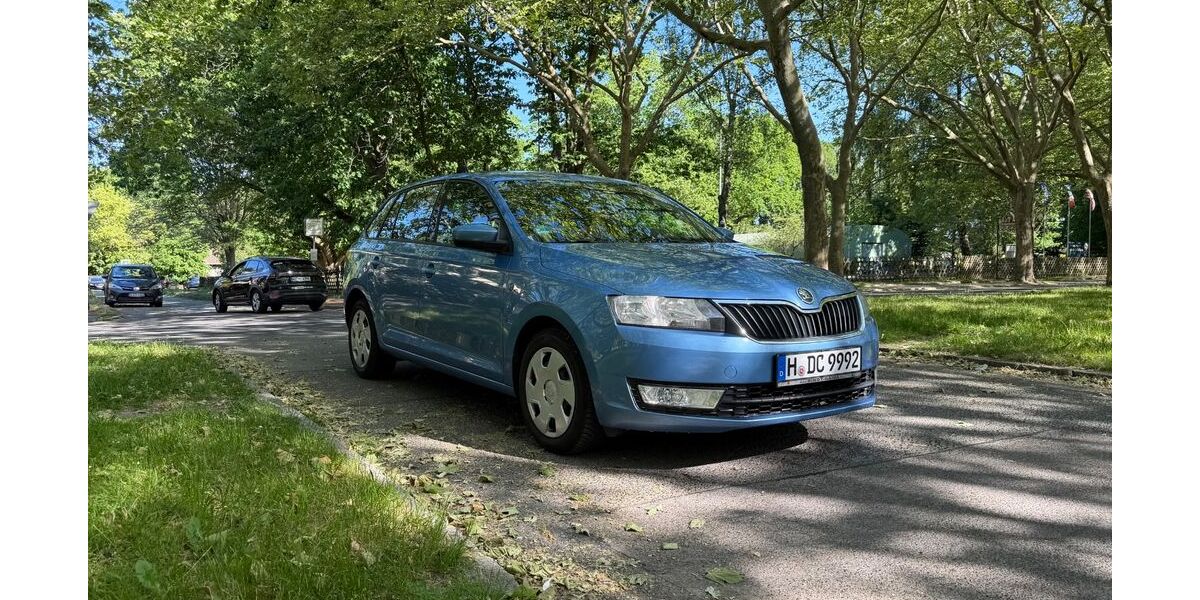 Skoda Rapid 131.000 km 6.250 &euro; Berlin 13405