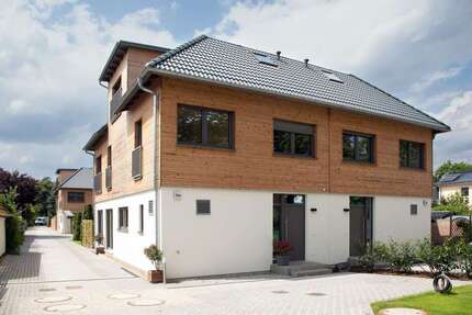 Haus zum Mieten in Berlin 3.150 € 166 m²