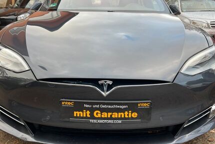 Tesla Model S 132.000 km 26.900 € berlin 13509