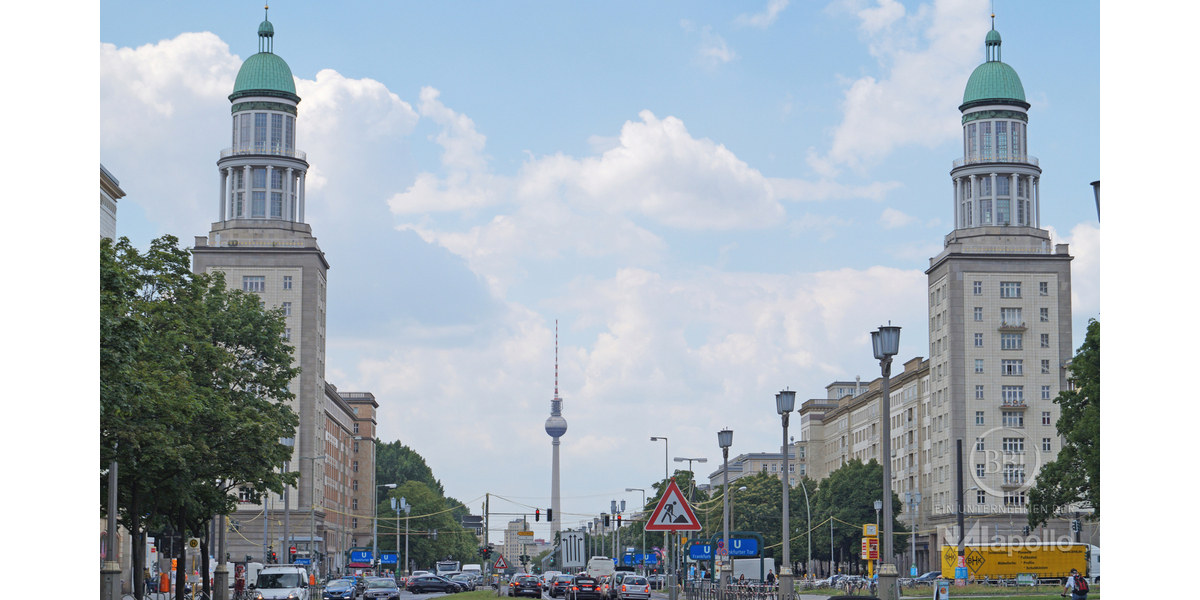 LICHTDURCHFLUTETE DACHGESCHOSSWOHNUNG MIT AUFZUG UND TERRASSE IN BEGEHRTER KIEZLAGE! - Dachgeschoßwohnung Berlin Friedrichshain | Angebot:26854784