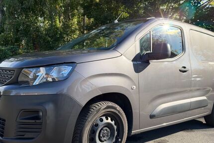 Peugeot Partner 117.000 km 8.850 &euro; Berlin 13599