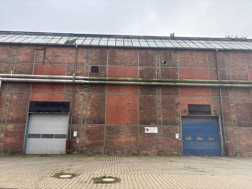 Hallen-Industriefläche in Berlin