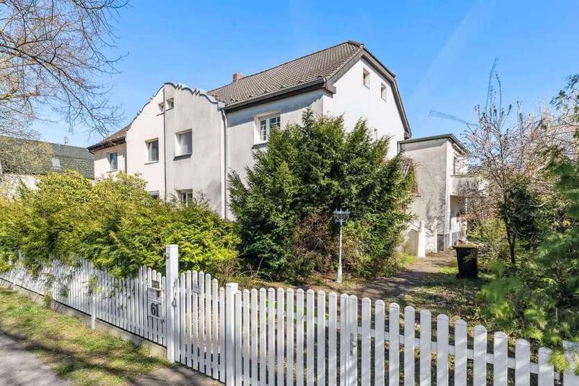 Haus zum Kaufen in Berlin 599.000 € 178 m²
