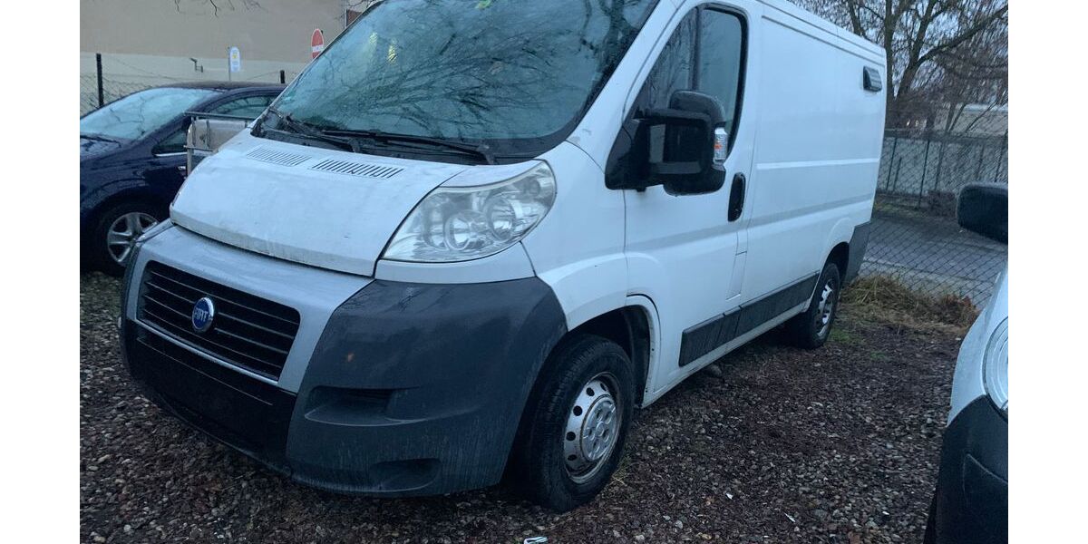 Fiat Ducato 280.000 km 1.799 &euro; Berlin 10829