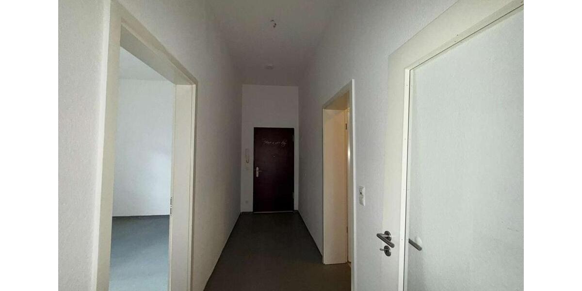 Etagenwohnung Nauen - 3 Zimmer, 92 m&sup2;, 923&euro; | Angebot:26675152