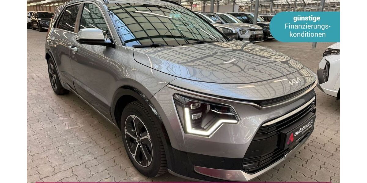 Kia Niro 30.735 km 25.490 &euro; Ludwigsfelde (bei Berlin) 14974