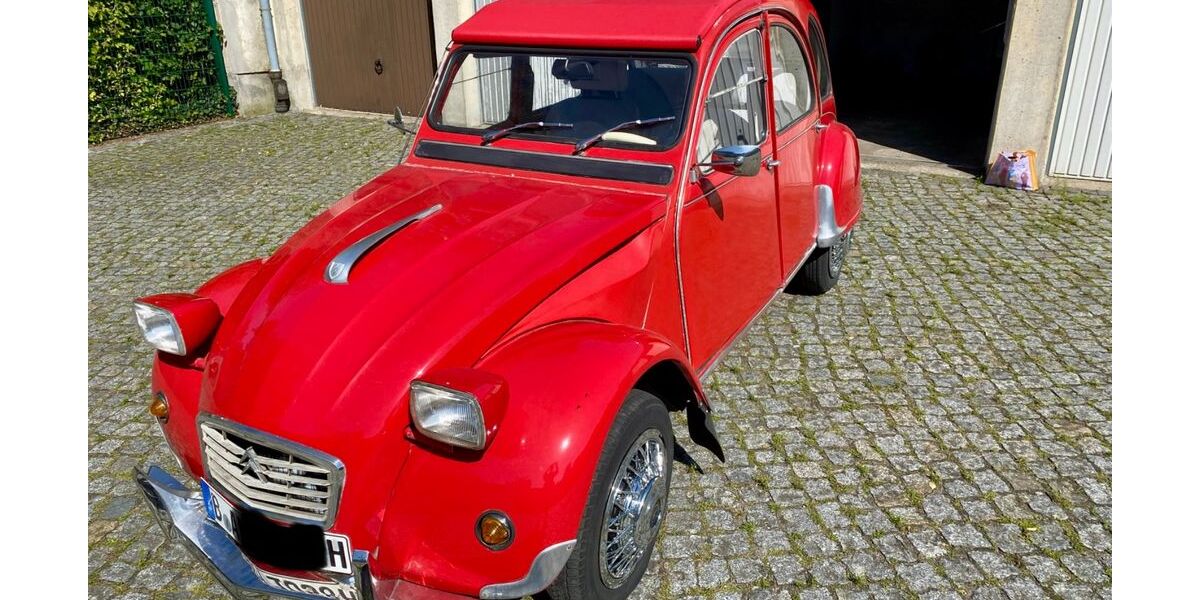 Citroen 2 CV 148.237 km 4.900 € Berlin 13407
