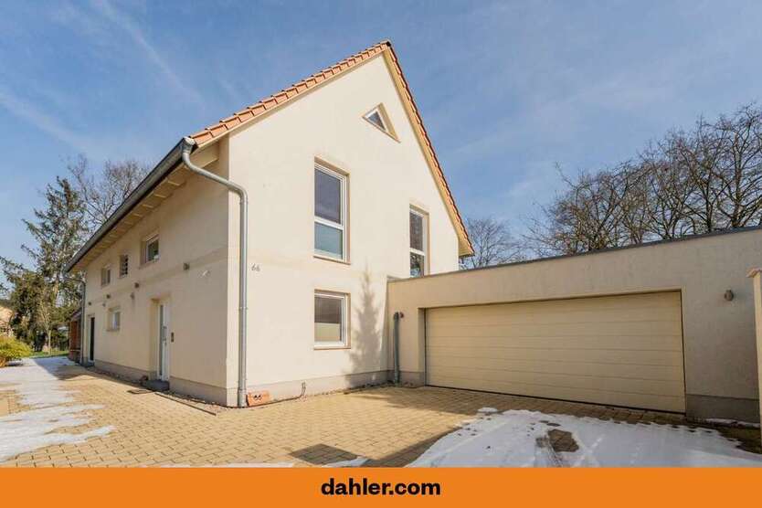 Haus zum Kaufen in Potsdam Drewitz 1.100.000 € 252 m²