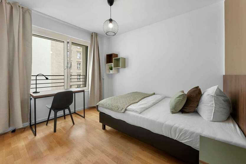 WG-Zimmer in Berlin 850 € 12 m² zimmer