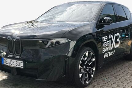 BMW iX3 4.500 km 88.900 &euro; Berlin 13593