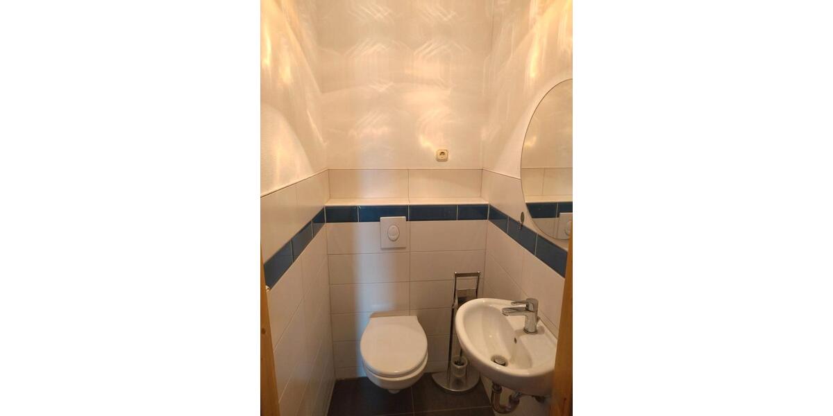 Etagenwohnung Potsdam Berliner Vorstadt - 5 Zimmer, 100 m&sup2;, 800&euro; | Angebot:26088387