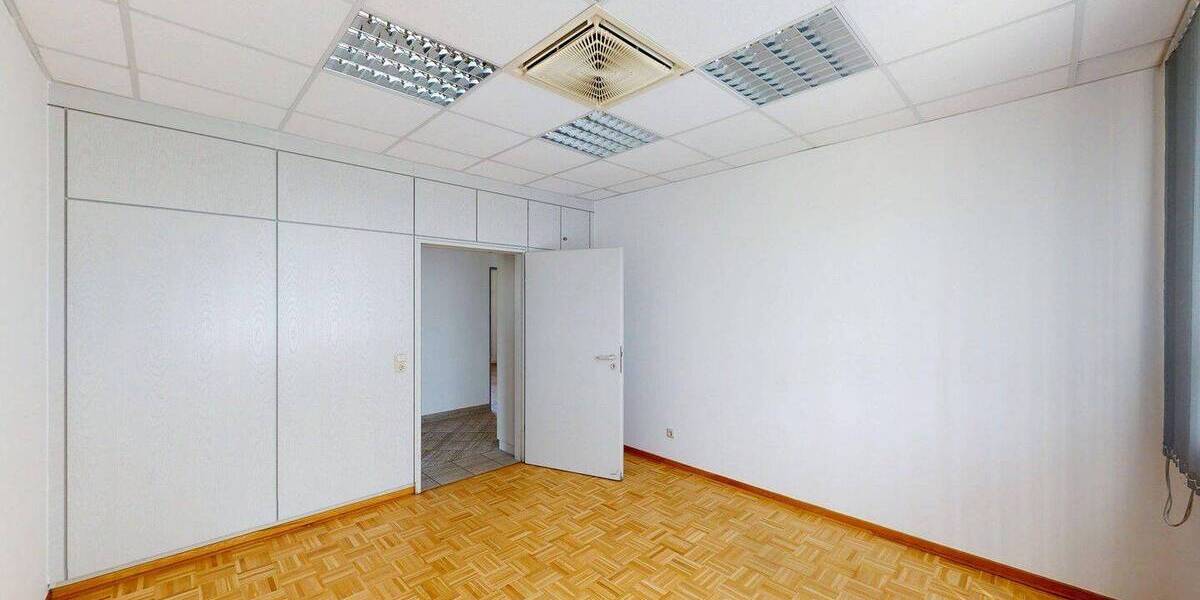 Gewerbeobjekt Seddiner See Neuseddin - 4 Zimmer, 150 m&sup2;, 1.875&euro; | Angebot:25971787