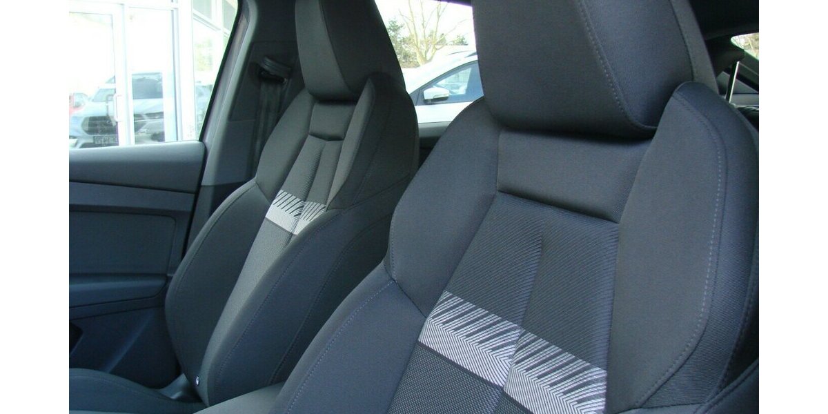 Audi Q4 e-tron Advanced Sportback LED ACC Spurhalteassi 30.452 km 29.980 &euro; Falkensee 14612