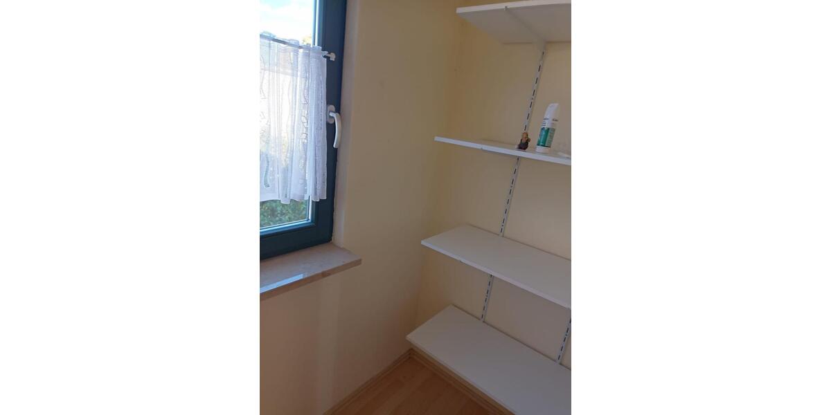 Etagenwohnung Potsdam Drewitz - 3 Zimmer, 112 m&sup2;, 2.050&euro; | Angebot:25300861