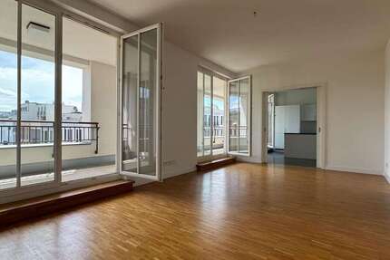Wohnung Berlin Mitte - 5 Zimmer, 218 m&sup2;, 4.288&euro; | Angebot:26885528