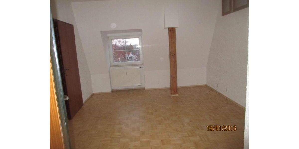 Etagenwohnung Trebbin - 2 Zimmer, 54 m&sup2;, 535&euro; | Angebot:25825023