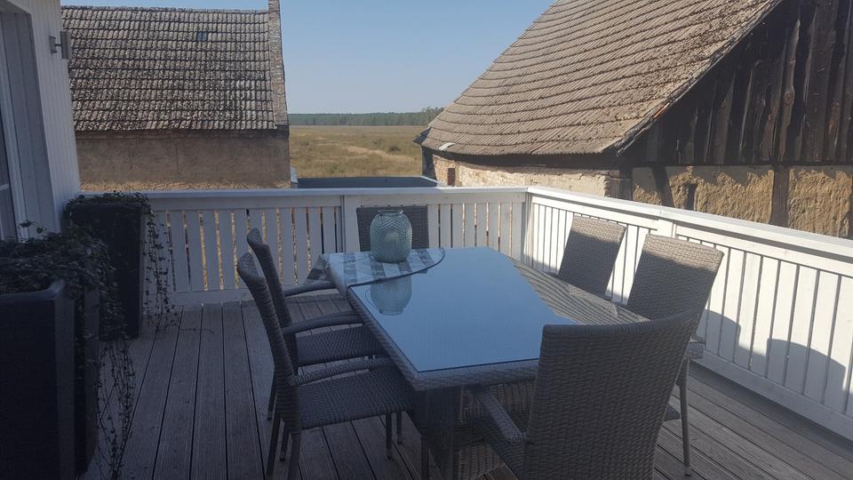 Landhaus m. 2700qm Sommergarten ca.20min südl.v. Berlin u.Potsdam 8 zimmer