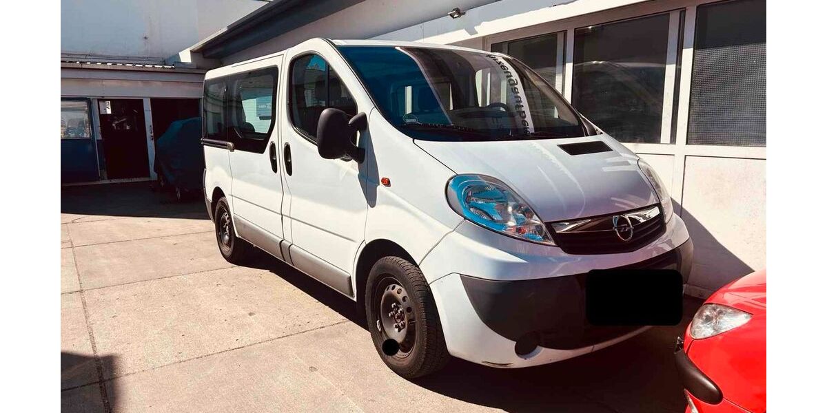 Opel Vivaro 157.000 km 6.200 &euro; Berlin 13507