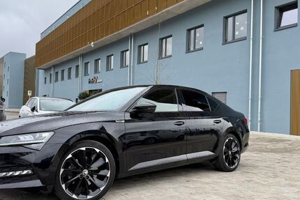Skoda Superb 89.000 km 29.999 &euro; Berlin 12349