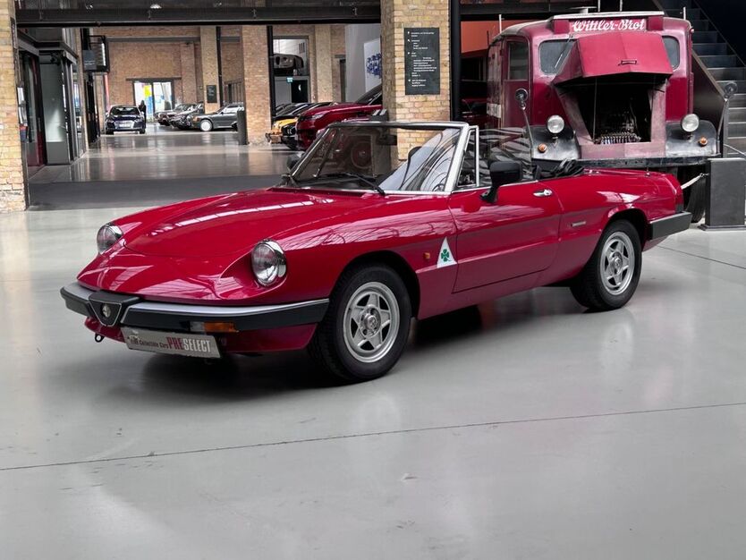 Alfa Romeo Spider 151.682 km 17.500 € Berlin 10553
