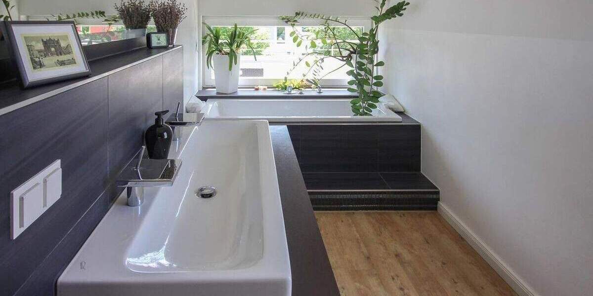 Repräsentatives Einfamilienhaus in exklusiver Lage von Potsdam-Bornstedt 5 zimmer