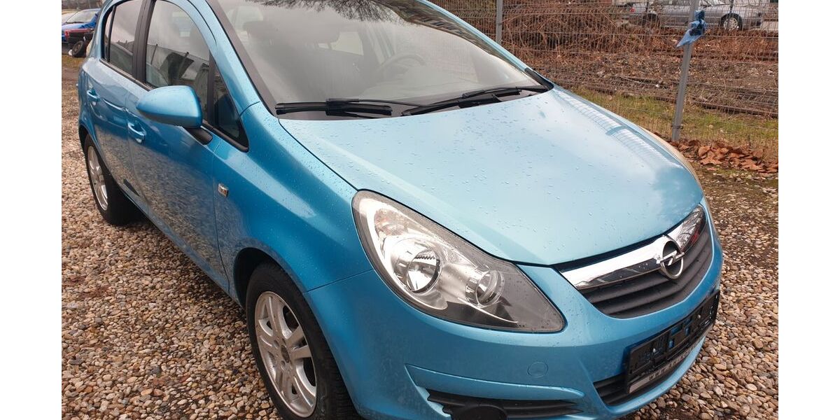 Opel Corsa 137.578 km 3.299 &euro; Berlin 12055