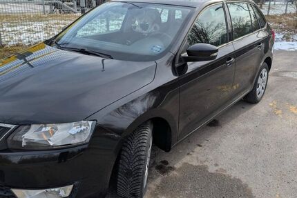 Skoda Rapid 166.000 km 7.600 &euro; Berlin 12623