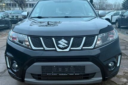 Suzuki Vitara 149.000 km 12.990 € Berlin 12277