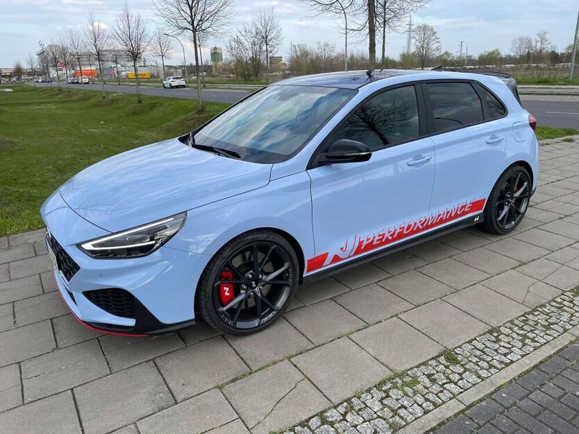 i30