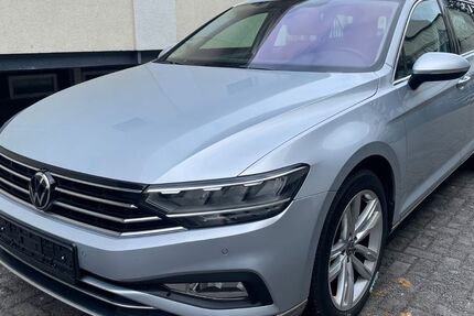 VW Passat 148.000 km 18.900 &euro; Berlin 12057