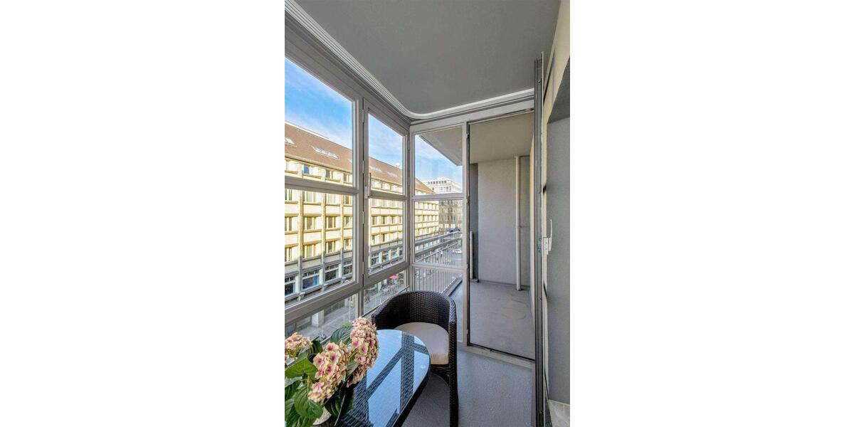 Etagenwohnung Berlin Mitte - 3 Zimmer, 92 m&sup2;, 1.800&euro; | Angebot:23821098