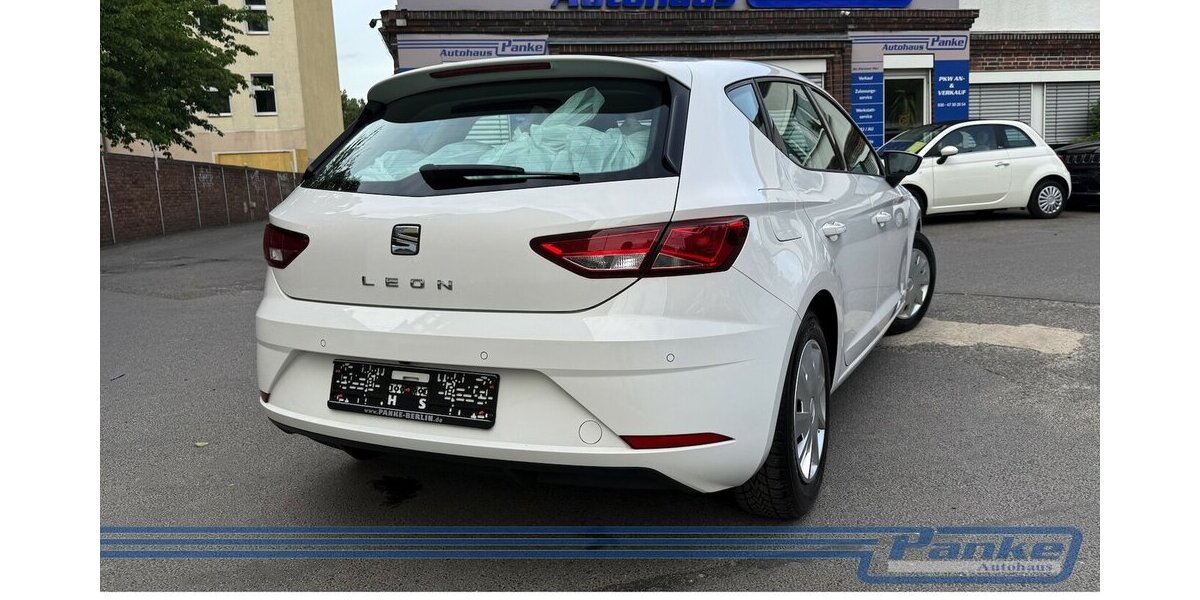 Seat Leon FR Alcantara Navi Sitzheizung SR/WR 85.720 km 12.290 &euro; Berlin 13187