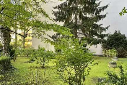 Wohnung Berlin Tempelhof-Schöneberg - 1 Zimmer, 38 m&sup2;, 175.000&euro; | Angebot:24900729