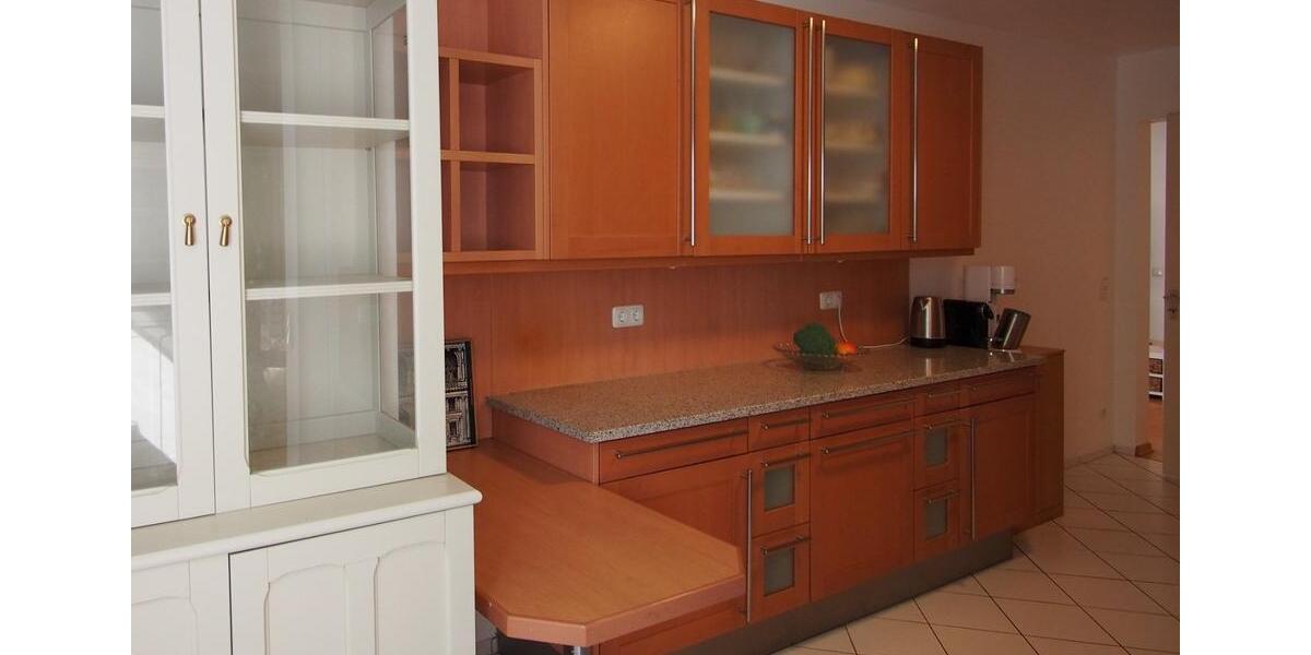 Etagenwohnung Potsdam Berliner Vorstadt - 4 Zimmer, 149 m&sup2;, 2.500&euro; | Angebot:23660029