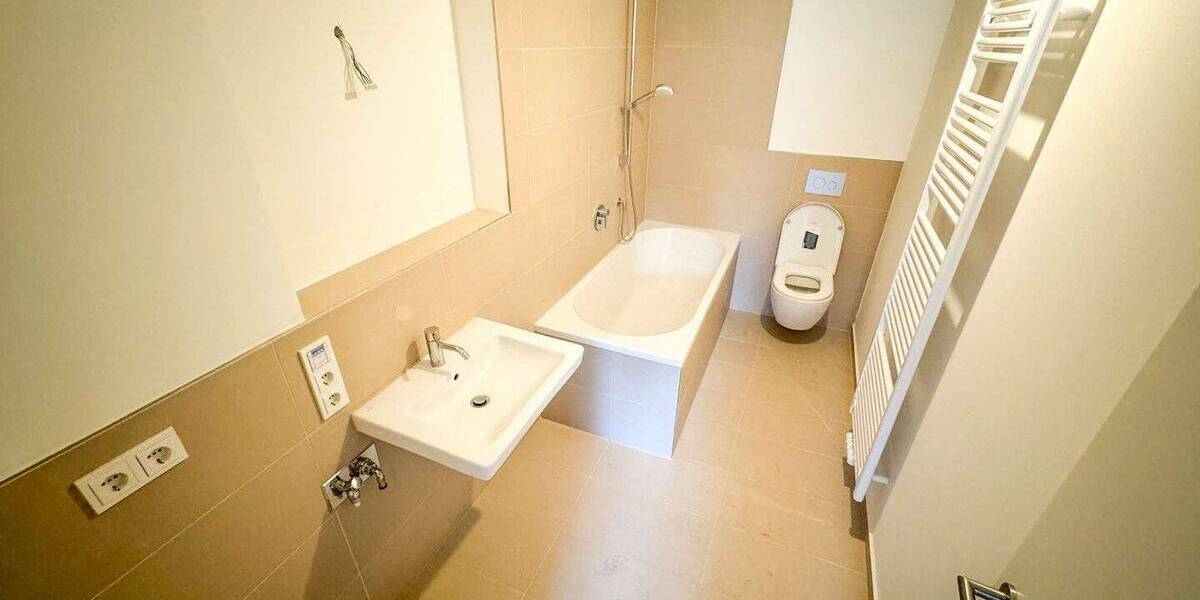 Etagenwohnung Berlin Mariendorf - 3 Zimmer, 87 m&sup2;, 2.200&euro; | Angebot:26454116