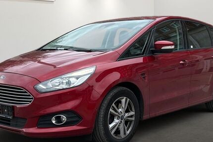 Ford S-Max 144.005 km 10.399 € Berlin 12681