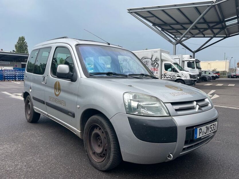Citroen Berlingo 203.000 km 1.490 € Berlin 10551