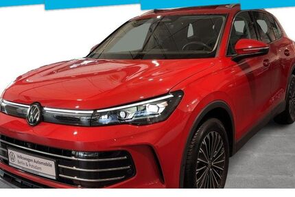 VW Tiguan 9.360 km 35.840 &euro; Berlin 12099