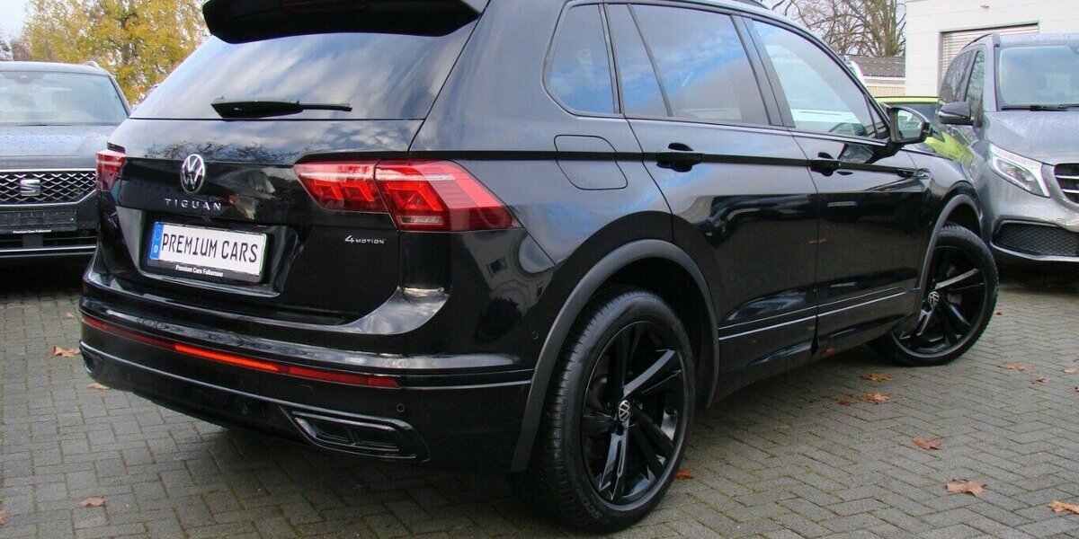 VW Tiguan 2.0TDi R-Line 4M BlackStyle ACC IQ LIGHT 41.763 km 34.980 &euro; Falkensee 14612