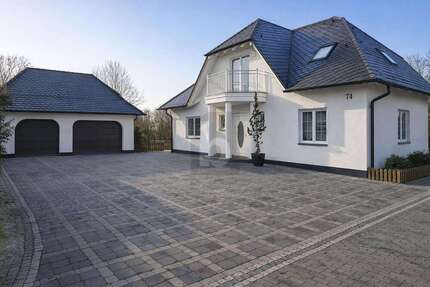 Haus Hennigsdorf - 8 Zimmer, 244 m&sup2;, 1.250.000&euro; | Angebot:26074203
