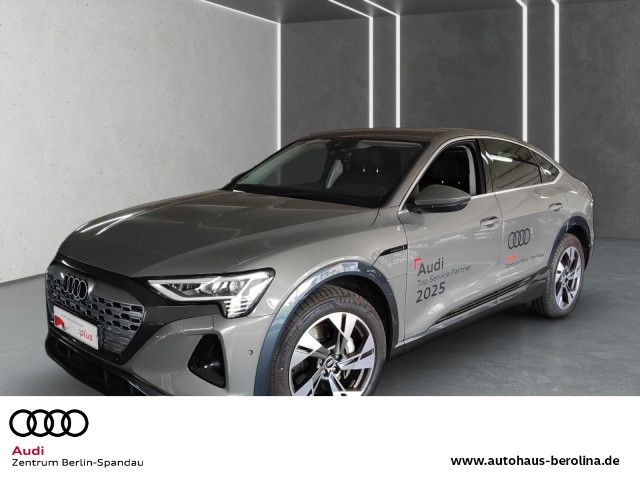 Audi Q8 e-tron 17.980 km 54.888 € Berlin 13581