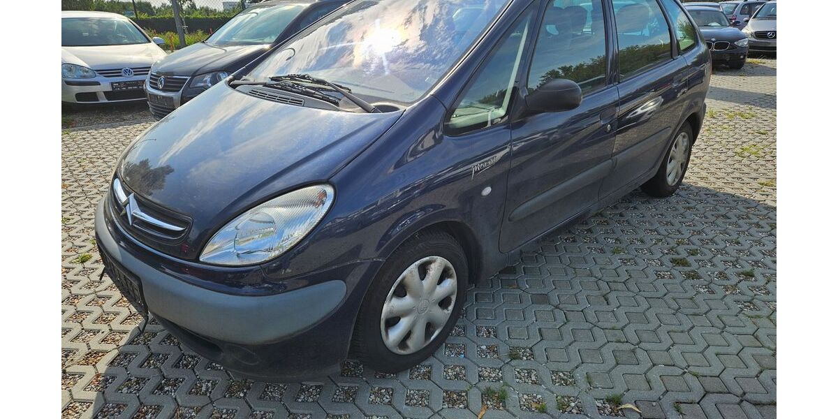 Citroen Xsara Picasso 131.000 km 599 € Berlin 12439