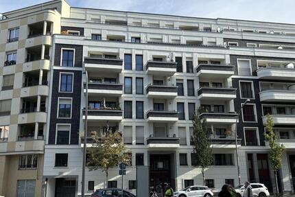 Wohnung Berlin Mitte - 3 Zimmer, 79 m&sup2;, 2.198&euro; | Angebot:25063975