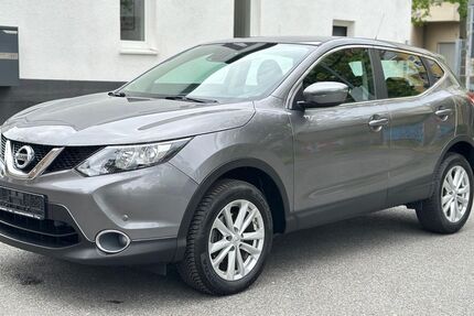 Nissan Qashqai 145.112 km 9.450 &euro; Berlin 10829