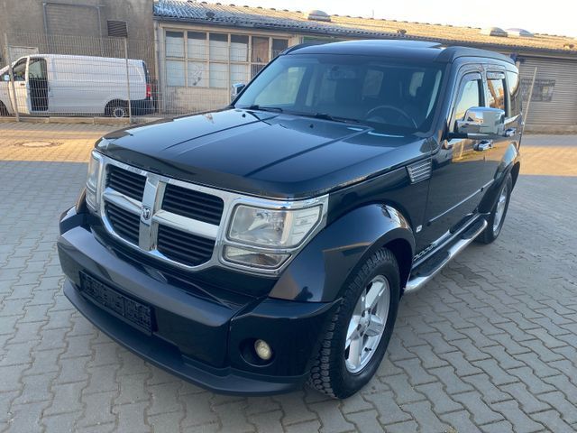 Dodge Nitro 148.000 km 7.999 € berlin 10787