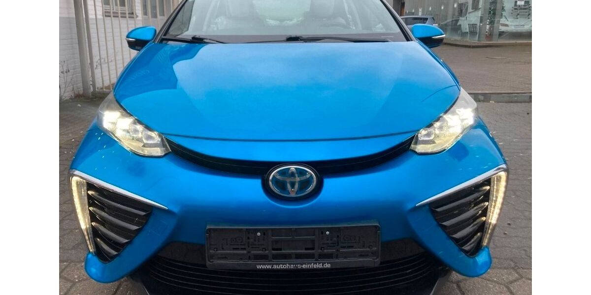 Toyota Mirai 84.000 km 9.500 &euro; Berlin 10585